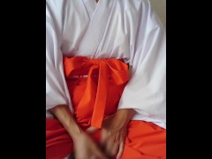 巫女さんに女装してオナホールでオナニー - Screenshot 9 of 16 - Masturbation