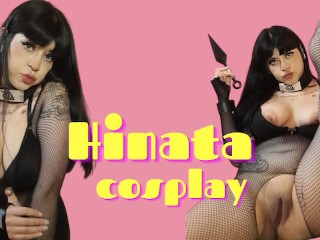 Chica En Cosplay De Hinata Hyūga Se Toca El Coño y Se Masturba Ante La Webcam
