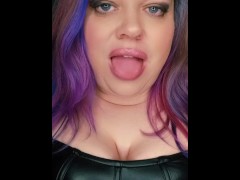 BBW spit play - Screenshot 5 of 16 - Bbw