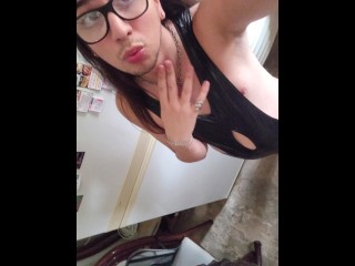 Myerotixide is Walking with his Jumpsuit!!