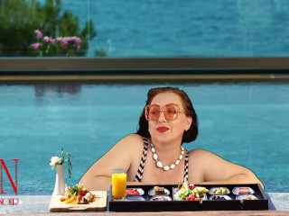 Regina Noir. Mamas Provocando Na Piscina. Hotel Nudista. Nudismo Ao AR Livre.