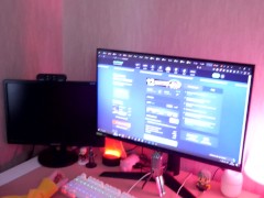 Откуда у Студенток СТОЛЬКО Времени на СЕКС? Красивые Позы на Столе - Screenshot 1 of 16 - Real Couple Homemade