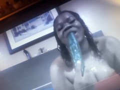 In red - Screenshot 15 of 16 - Ebony Vegetables