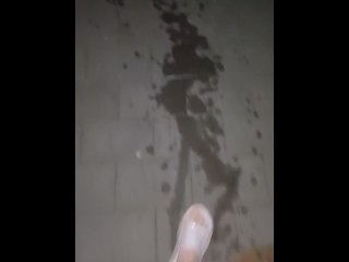vertical video, omorashi, pissing, male pee desperation
