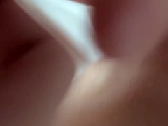 I tried to fuck my maid but her pussy is to tight (early cum)