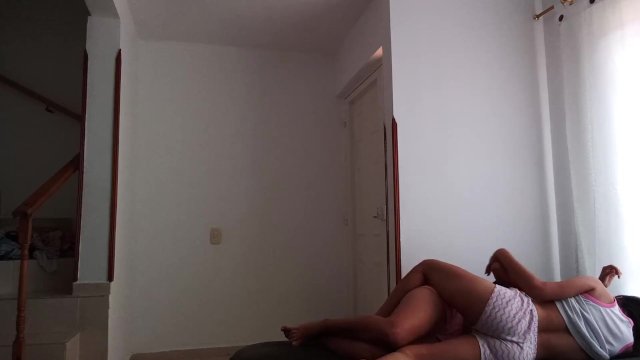 Sexy girl invites me to her house and I end up fucking her dry