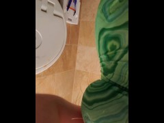 Bathroom Troubles.... 😒 - Screenshot 8 of 16 - Awkward