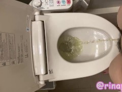 【女子大生】トイレで立っておしっこしました♡ 6/16