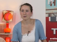 Ersties - Sexy Solo und intime Fragen mit Mira M