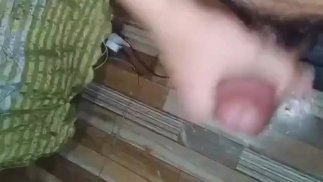 Inabot ng libog nagsalsal ulit