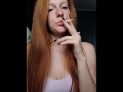 redhead smoke