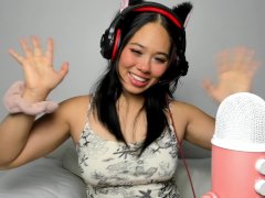 Horny Streamer Doesn't know she's Online and Masturbates to Hentai