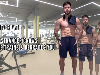Gigantische Groei - Gym Vreemde Groeit Terwijl Hij Traint En Je Degradeert