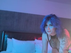 Behind The Scene: Blue Hair Goth PAWG Xoe Grim - Screenshot 2 of 16 - Big Butt