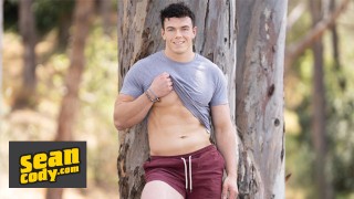 SEAN CODY - Clark Reid Talks About His Sex Life While Showing His Amazing Body Then He Masturbates