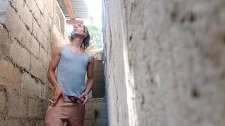 Entre la y el baile, Raba Erre se expande