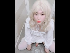 男の娘がシコシコオナニーして自分が出した精液飲んでみた - Screenshot 10 of 16 - Crossdressing