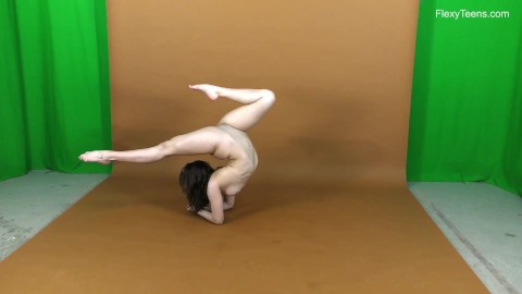 Rima really makes acrobatics special with her moves