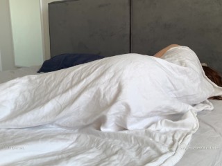 Teen stepsister is Humping Pillow - loud moans & orgasm 🥵 Pillow Riding & Masturbation