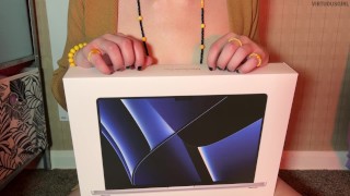 Topless ASMR MacBook Pro Unboxing