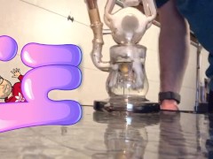 Hit’s from the bong