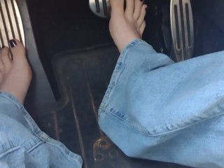 jeans, driving, fetish, barefoot in public