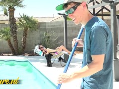 Skinny MILF Sofie Marie Seduces Her Poolboy - Screenshot 3 of 16 - Cougar
