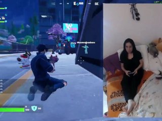 Me penetra tantas veces que caigo rendida ante el