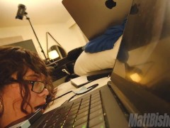 DRIPDROP Katt Staxxx Moans Loudly As She Gets Pounded!!! - Screenshot 3 of 16 - Matt Bishop