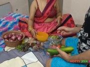 Preview 6 of XXX Desi Bhabhi Fucked By Customer While Selling Vegetables.
