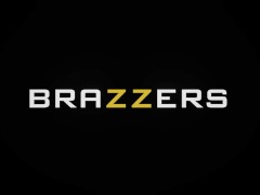 One Babe, Two Dicks & A Glass Table.Abigaiil Morris / Brazzers - Screenshot 16 of 16 - Brazzerstrailers