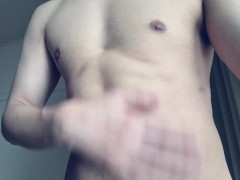 エロい体を自分で撮りながら勃起する - Screenshot 10 of 16 - Handjob