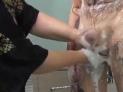 washes his dick and jerks it off in the bathroom - Screenshot 6 of 16 - Deepthroat