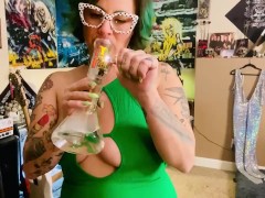 Bong babe - Screenshot 6 of 16 - Bongbabe