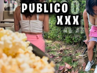 Después De IR a Cine Decidimos Follar En El Parque Jeniferplay
