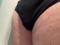 Transgirl Tries To Piss Her Panties