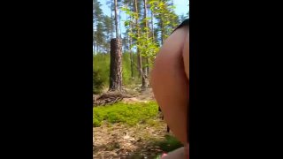 Dildospiele im Wald