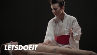 Vanessa Decker Gives Stud Hot Massage Then Rides Him Good - LETSDOEIT