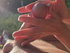 Загорали в общественном месте и она решила отсосать. Часть 1 - Screenshot 7 of 16 - Real Public Sex