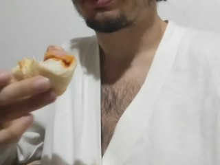 Comendo Um Cachorro-quente Sozinha