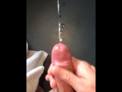 Huge Cumshot (7 streams of thick cum)