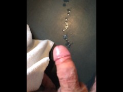 Huge Cumshot (7 streams of thick cum)