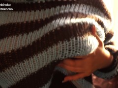 Let yourself be carried away by my nails, I know you want me to touch you too.