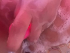 Bubbly fun - Screenshot 14 of 16 - Shower Fuck