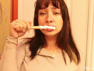 Free Teeth Brushing Porn Videos (151) - Tubesafari.com