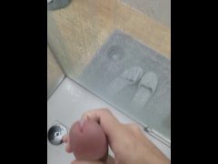 Teen jerking off in the shower thinking about tight pussies