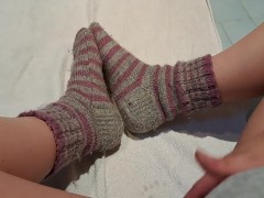 I squirt my old dirty woolen socks very wet