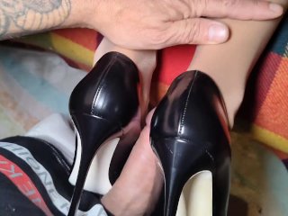 squirt, feet, shoe fetish, high heels stockings