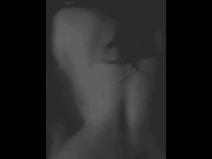 【ハメ撮り】「これぇ、すっごい奥まで入る♥️」美尻女子〇生のイチャイチャSEX を特殊カメラで撮影 (素人、個人撮影、暗闇) - Screenshot 16 of 16 - Teen