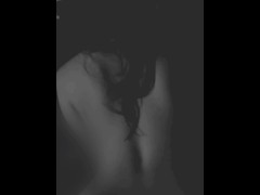 【ハメ撮り】「これぇ、すっごい奥まで入る♥️」美尻女子〇生のイチャイチャSEX を特殊カメラで撮影 (素人、個人撮影、暗闇) - Screenshot 7 of 16 - Japanese